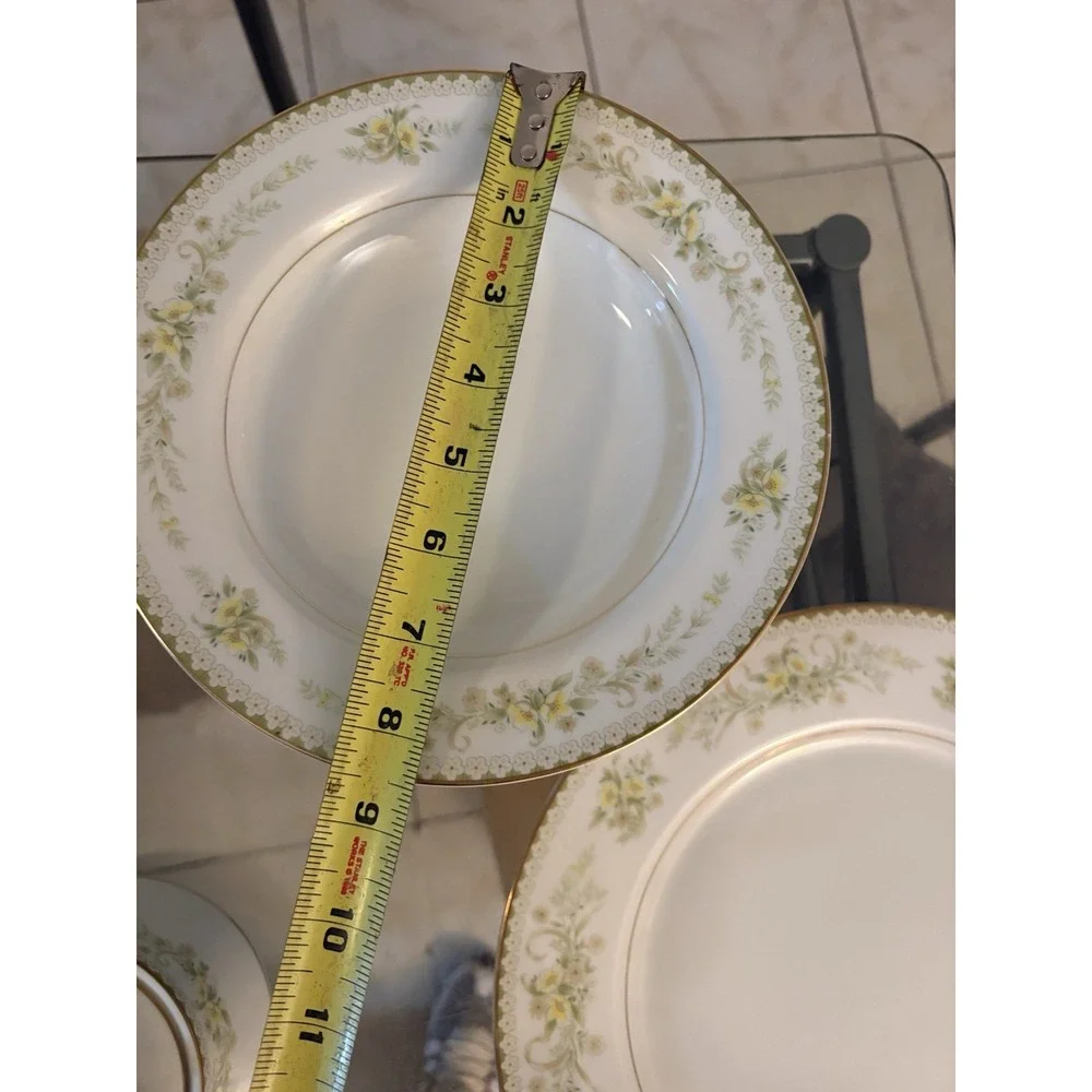Mikasa Fine China Greenbriar L2014 Dinnerware Set 71 Pc Japan Gold Trim Platter